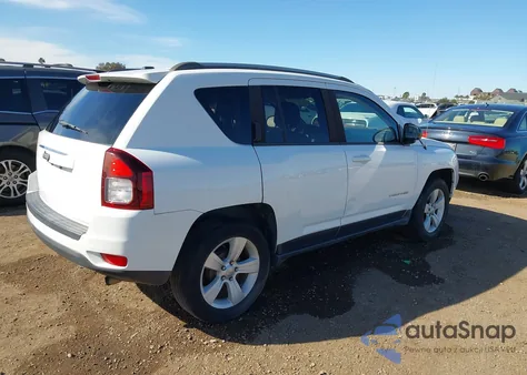 2016 Jeep Compass Sport z USA, uszkodzony, nr VIN 1C4NJCBA6GD675607